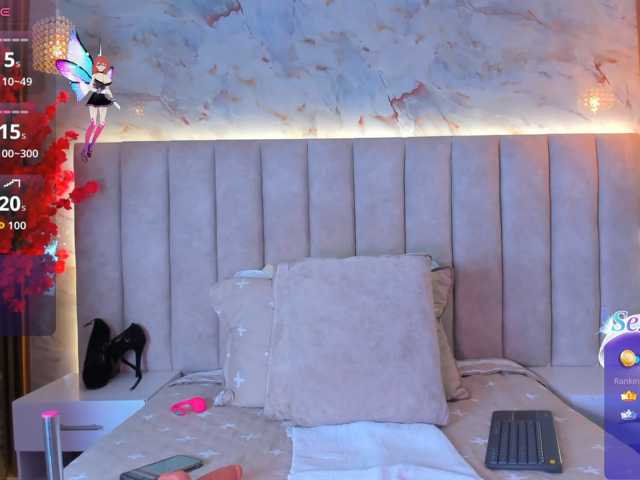 PixzyMartinez live cam preview