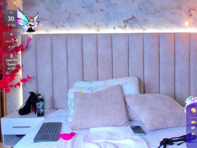 PixzyMartinez live cam on BongaCams