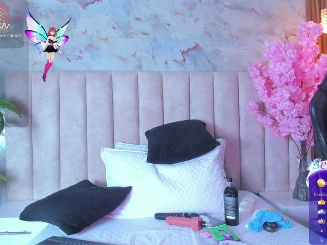 PixzyMartinez live cam on BongaCams