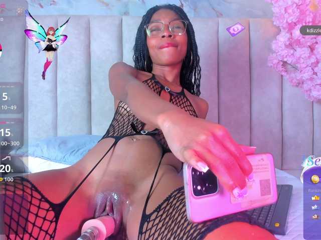 PixzyMartinez live cam on BongaCams
