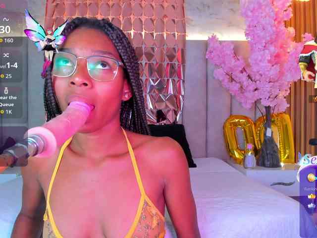 PixzyMartinez webcam