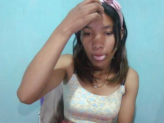 Luna-009 live cam on BongaCams