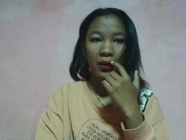 Luna-009 live cam on BongaCams