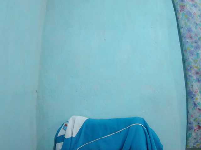 Luna-009 live cam on BongaCams