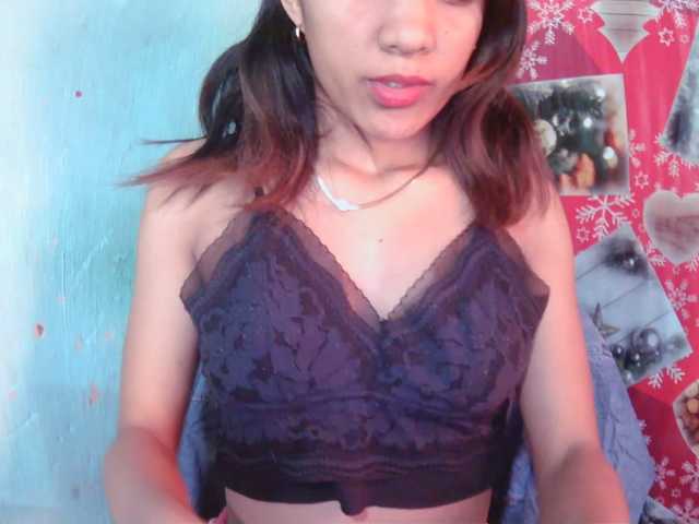 Luna-009 live cam on BongaCams