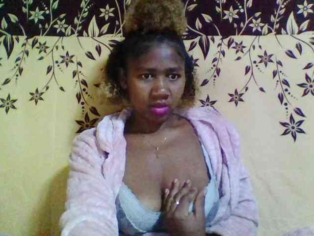 Reliane12 webcam