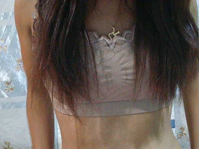 Nina-001 live cam on BongaCams