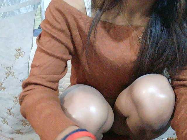 Nina-001 live cam on BongaCams