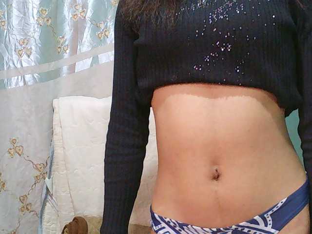 Nina-001 live cam on BongaCams