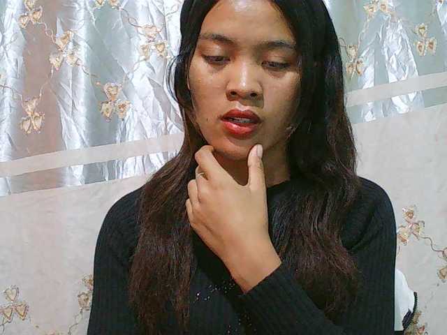 Nina-001 live cam on BongaCams