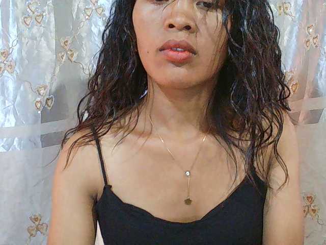 Nina-001 live cam on BongaCams