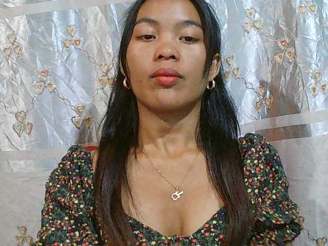 Nina-001 live cam on BongaCams