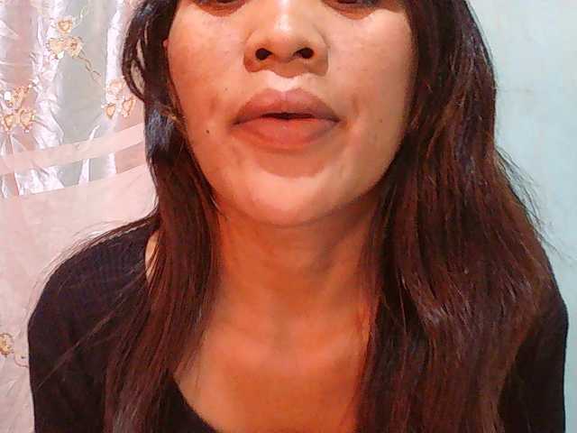 Nina-001 live cam on BongaCams