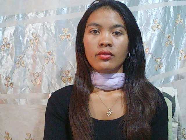 Nina-001 live cam on BongaCams