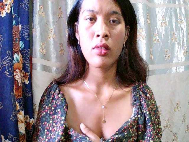 Nina-001's BongaCams show and profile