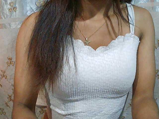 Nina-001 live cam on BongaCams