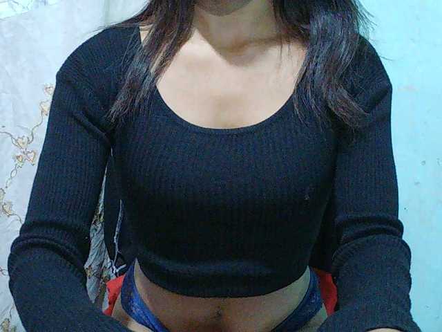 Nina-001 live cam on BongaCams