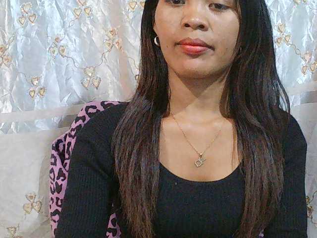 Nina-001 live cam on BongaCams