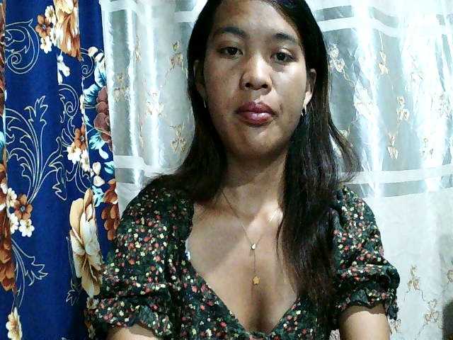 Nina-001's BongaCams show and profile