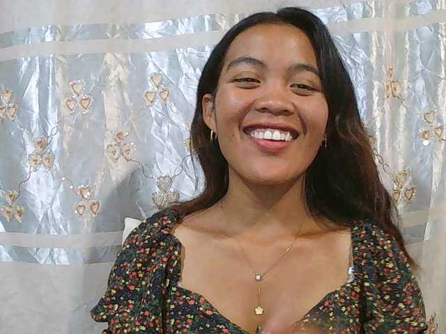 Nina-001 live cam on BongaCams