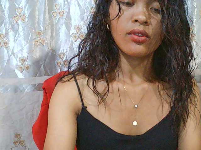 Nina-001 live cam on BongaCams
