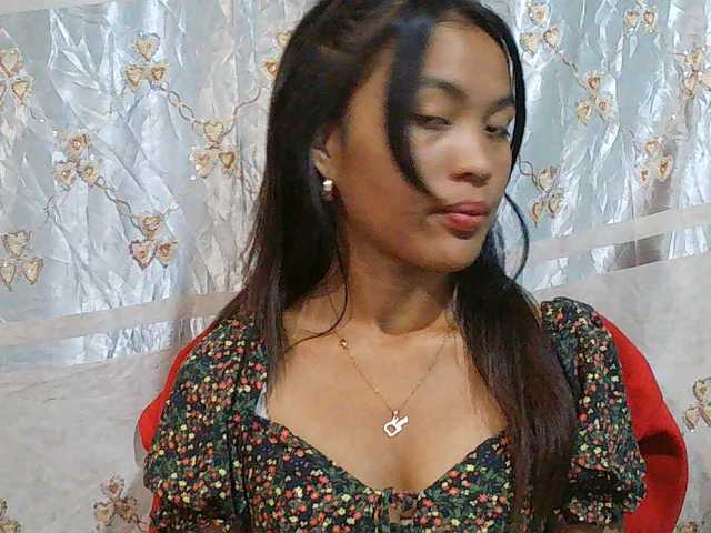 Nina-001 live cam on BongaCams