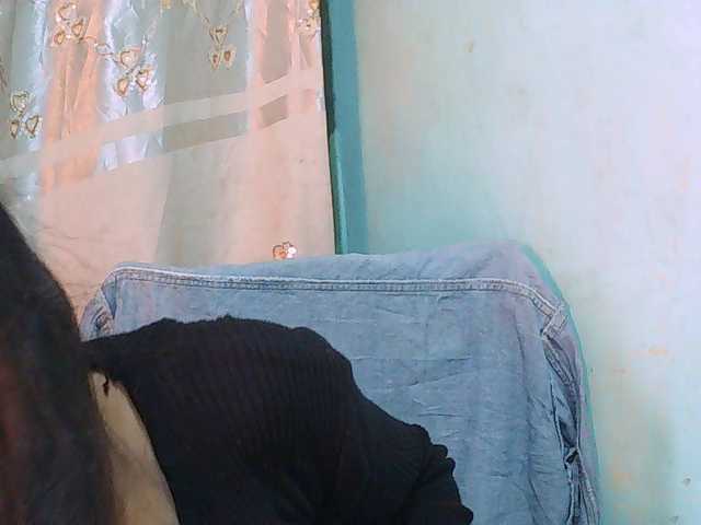 Nina-001 live cam on BongaCams