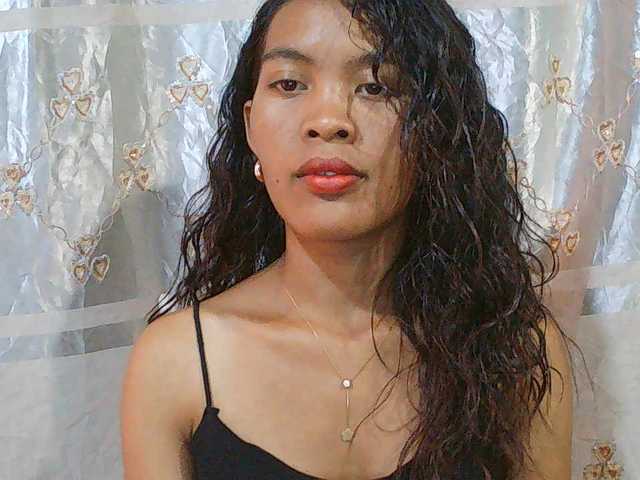 Nina-001 live cam on BongaCams