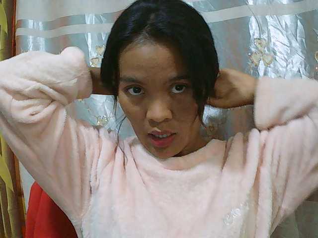 Nina-001 live cam on BongaCams