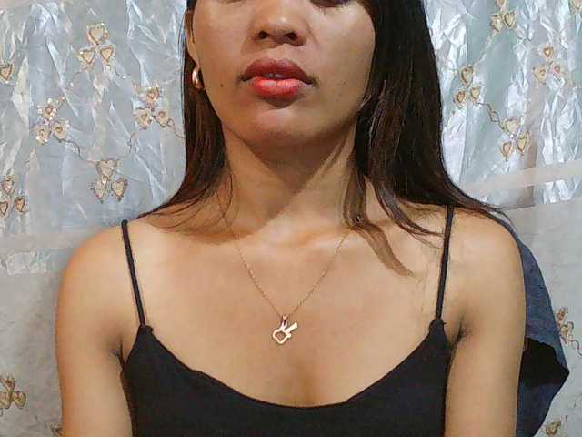 Nina-001 live cam on BongaCams
