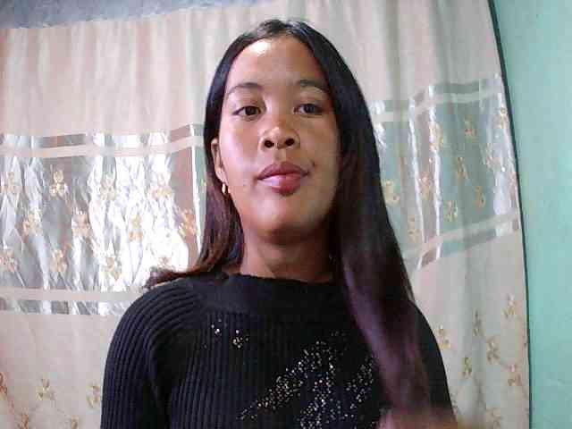 Nina-001