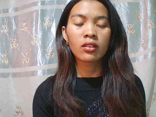 Model: Nina-001