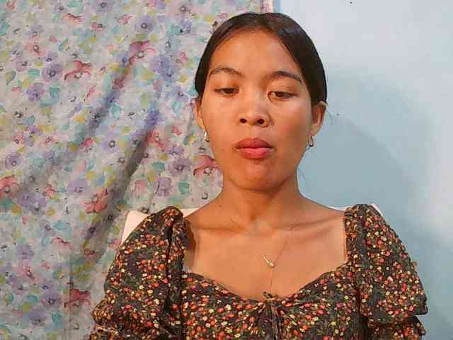 Nina-001 Nina-001