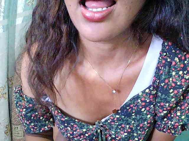 Nina-001 webcam