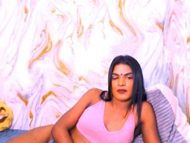 spicybarbie4u Live Webcam on BongaCams