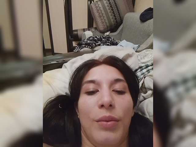 Milashka28012001, 24 y/o - Live Cam on BongaCams