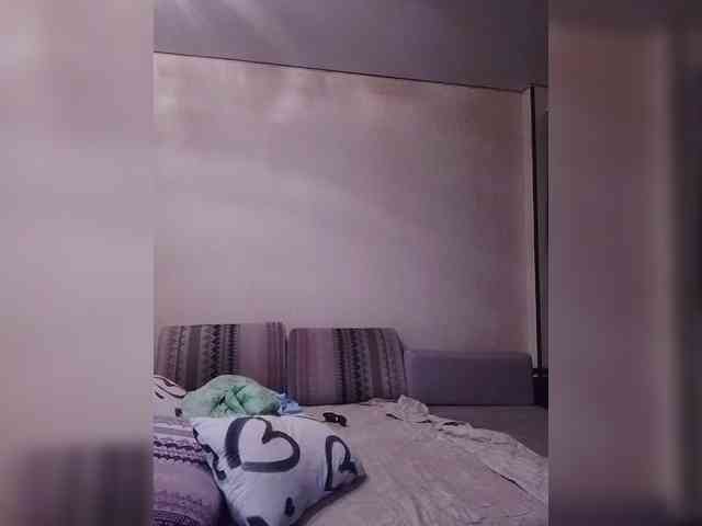 Milashka28012001 webcam