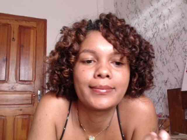 SAVANAH-AUBRI webcam