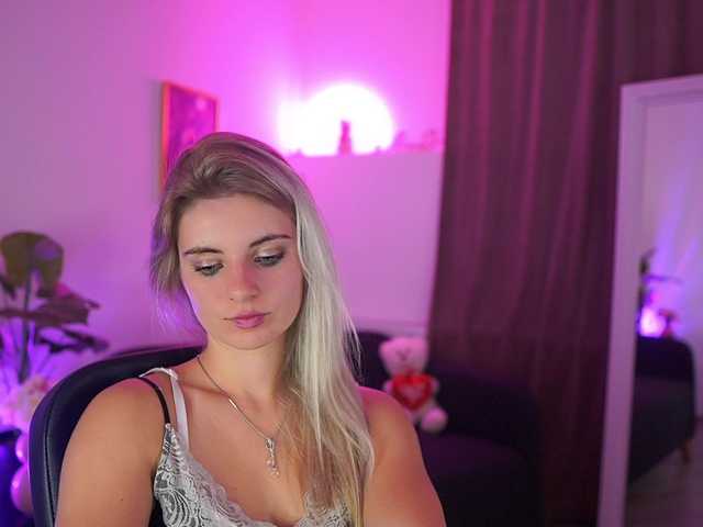 Jetpearl live cam on BongaCams