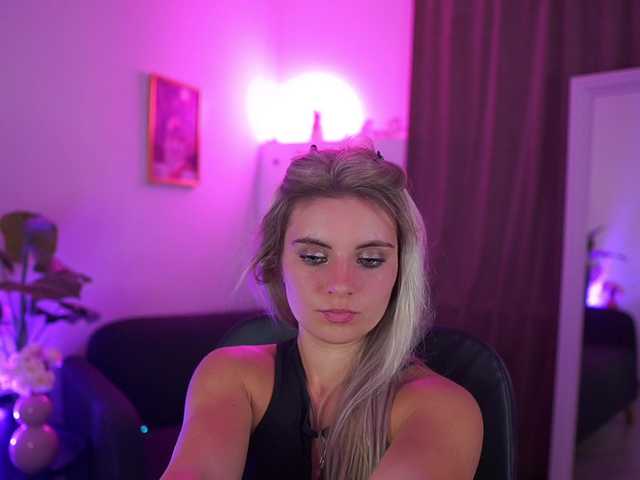 Jetpearl live cam on BongaCams