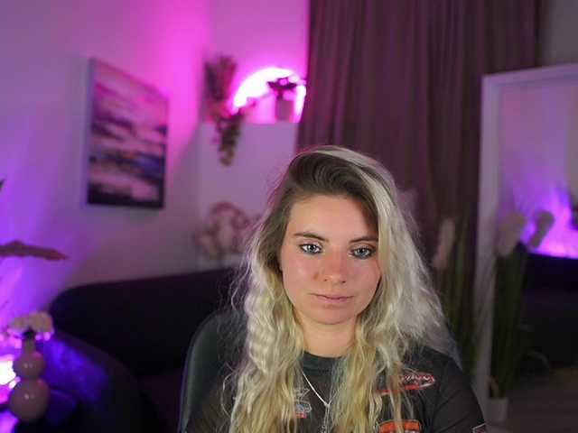 Jetpearl live cam on BongaCams