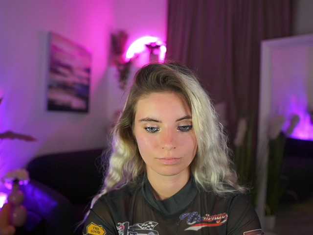 Jetpearl live cam on BongaCams
