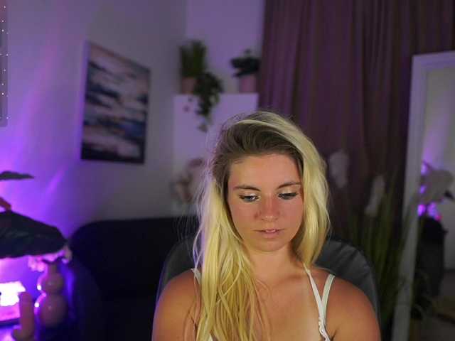 Jetpearl live cam on BongaCams