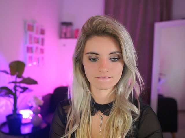 Jetpearl live cam on BongaCams