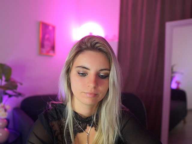 Jetpearl live cam on BongaCams