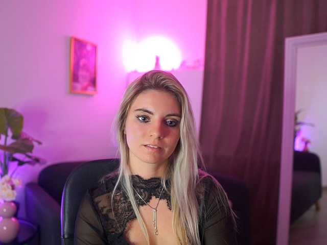 Jetpearl live cam on BongaCams