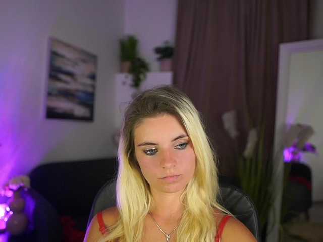 Jetpearl live cam on BongaCams