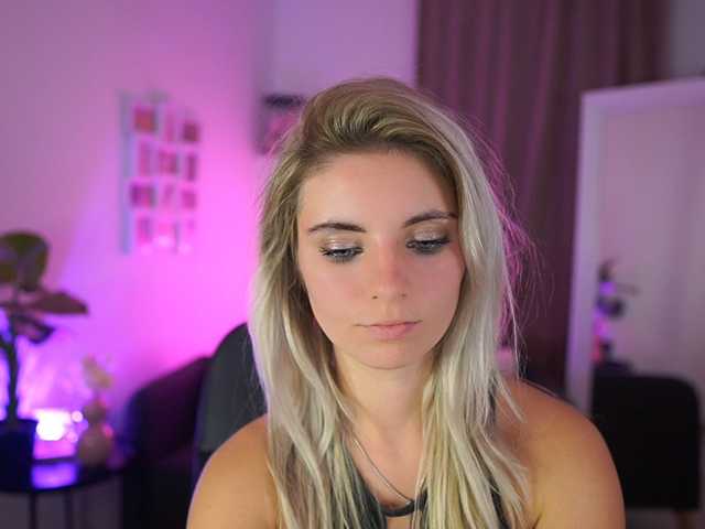 Jetpearl live cam on BongaCams
