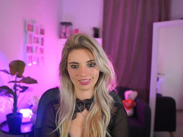 Jetpearl live cam on BongaCams
