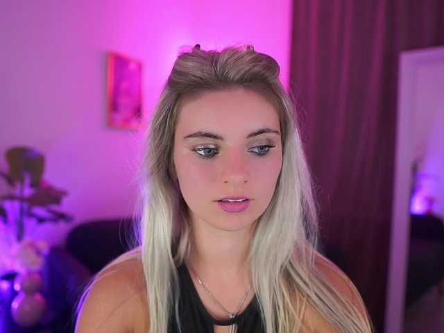 Jetpearl — live female cam